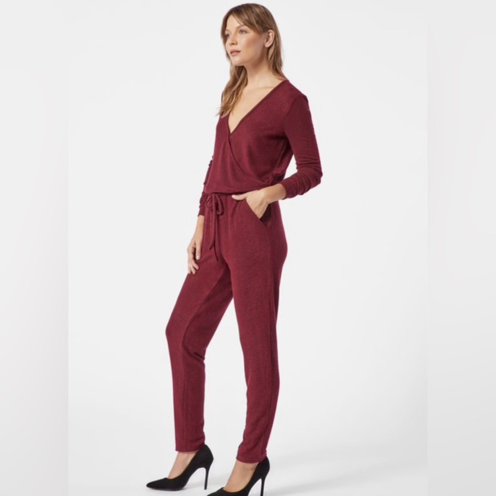 Red JustFab Jumpsuit size XS tall